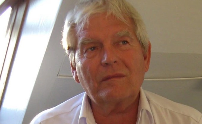 /media/hk1hdji1/rene-wolff.jpg?rxy=0.5516129032258065,0.39000250334287856&width=680&height=420&v=1dc8929669b7200