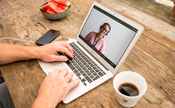 /media/mbsg1fiu/ursula-bach.jpg?width=680&height=420&v=1db9262a3081db0